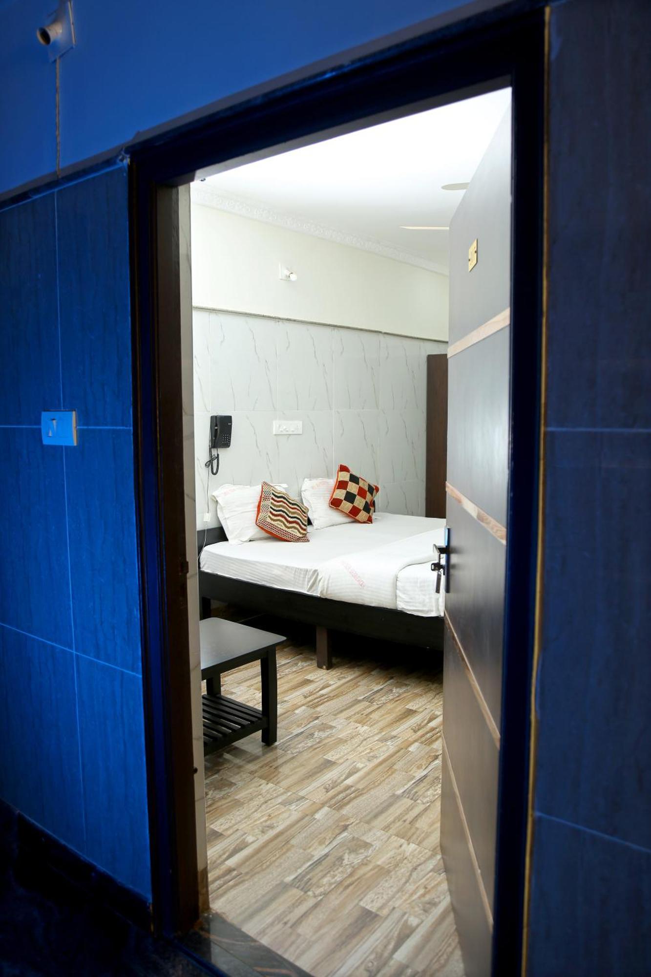 Lakeview Residency Tada Kültér fotó